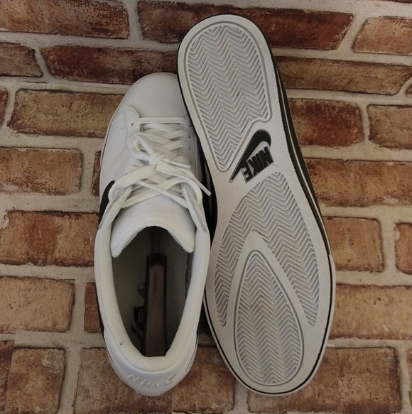 Pre-owned 2011 Nike Sweet Classic Leather - Picture 7 of 13